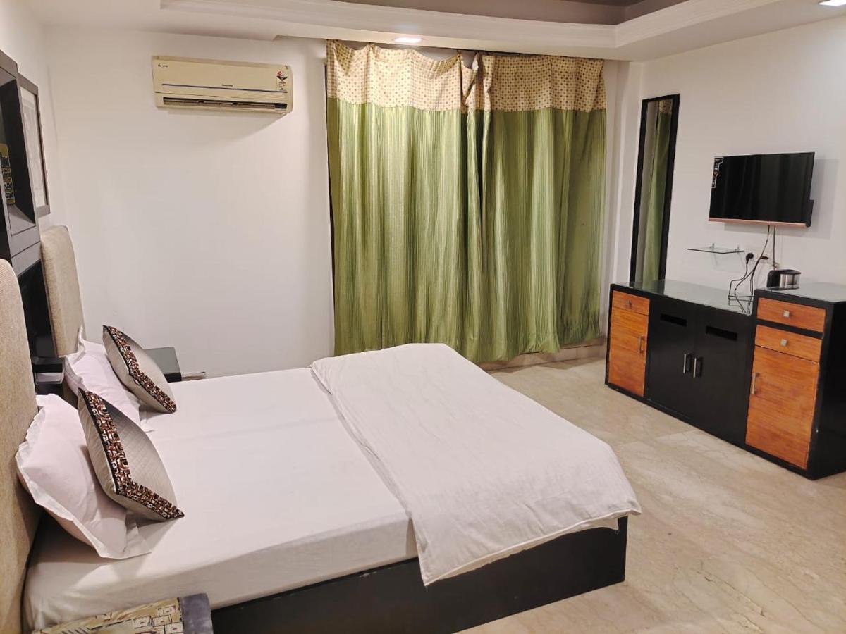 Taj Residency Bed & Breakfast New Delhi
